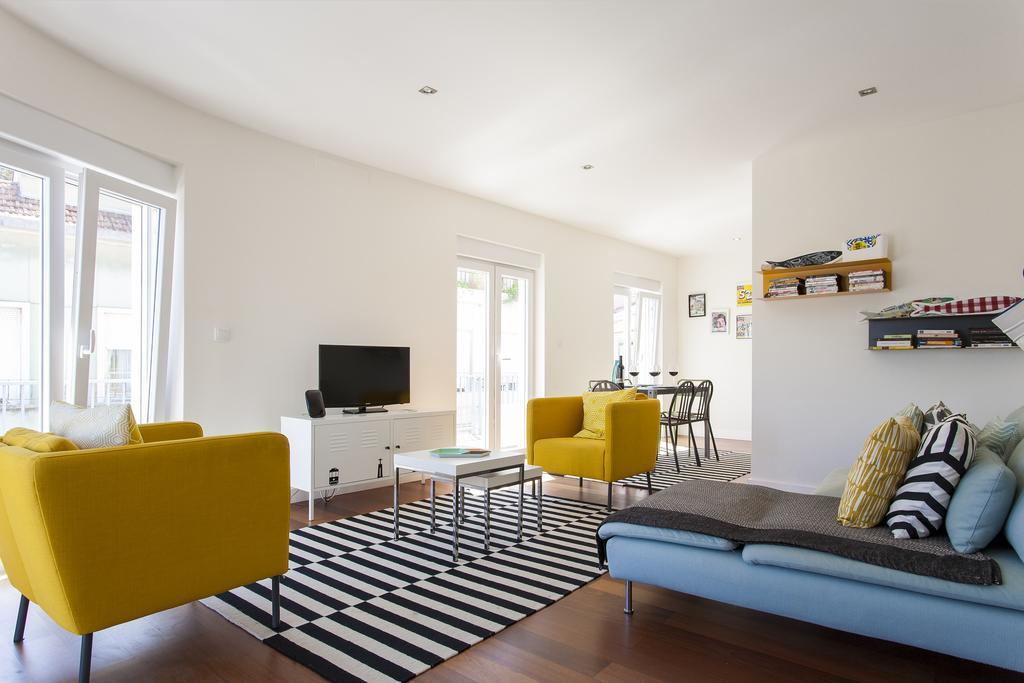 Joivy Joyful 2Br Apt With Terrace Nearby Sao Bento Palace Lisboa Ngoại thất bức ảnh